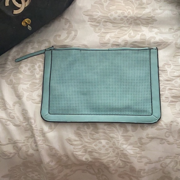 NWOT Summer and Rose studded clutch - Picture 2 of 4